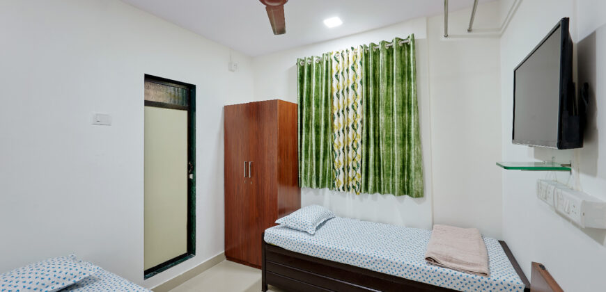 PG Available for Girls & Boys in Airoli